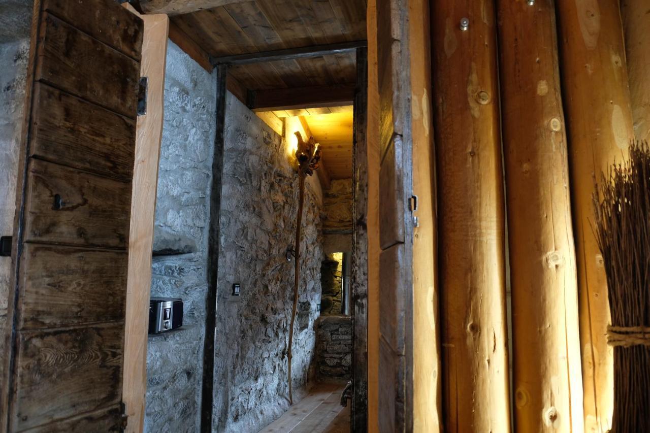 Appartamenti Montemezzo Le Case In Pietra Vista Lago Gera Lario Exterior photo
